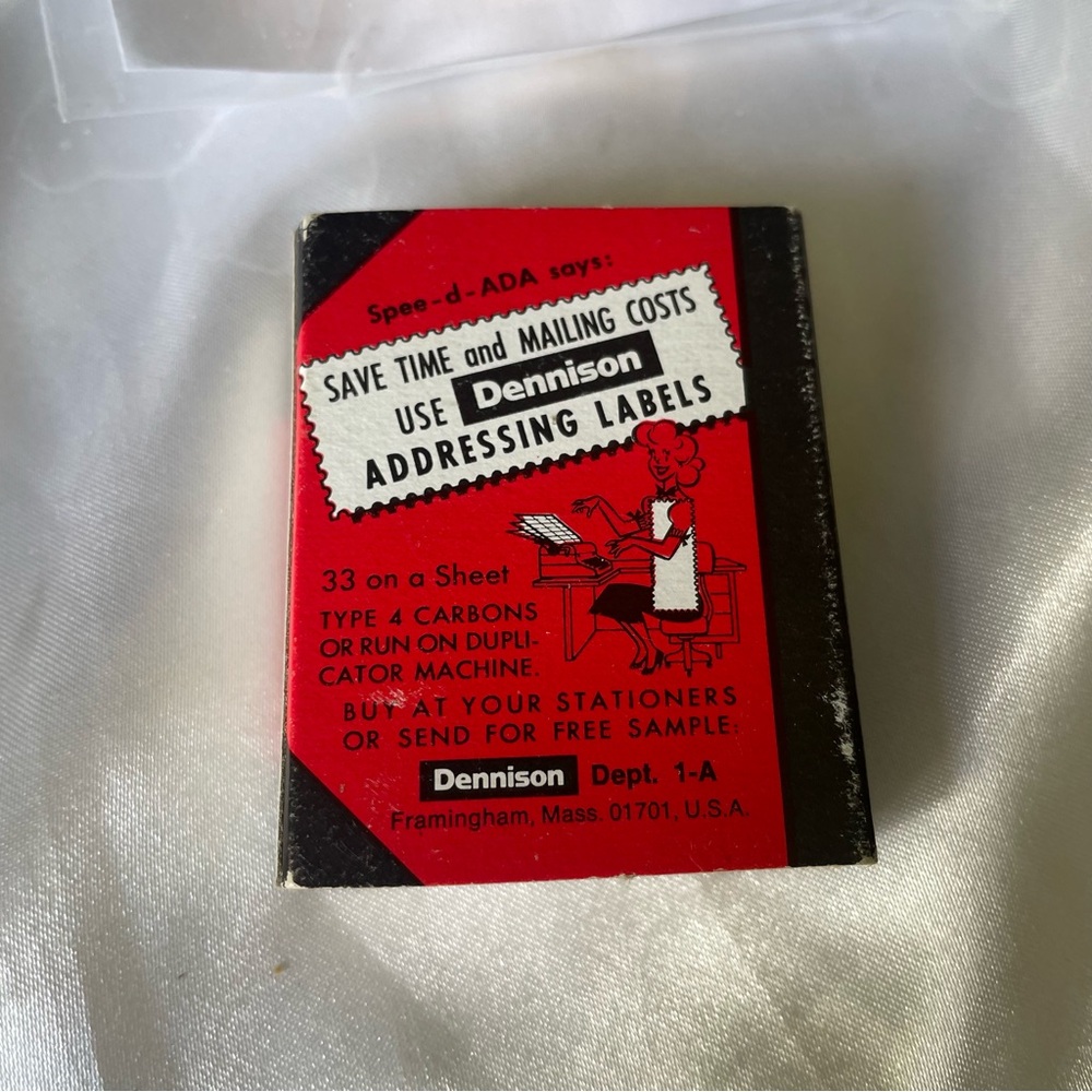 Magic Darning Kit With Assorted Sewing Supplies B… - image 8